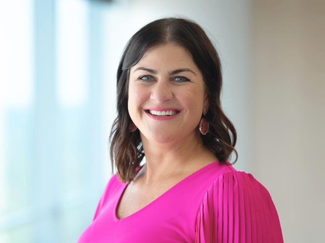 Stefani Steinway (No Text)