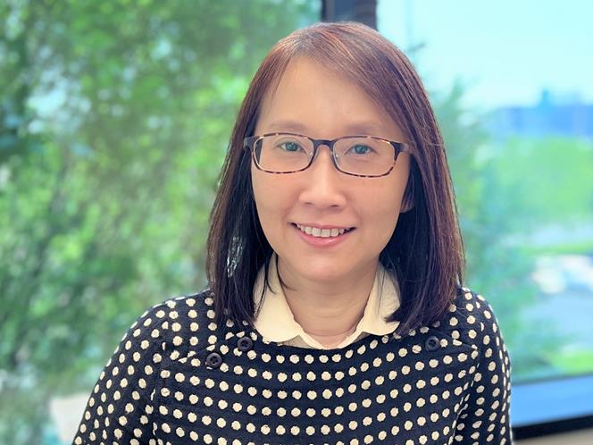Headshot Eileen Liang